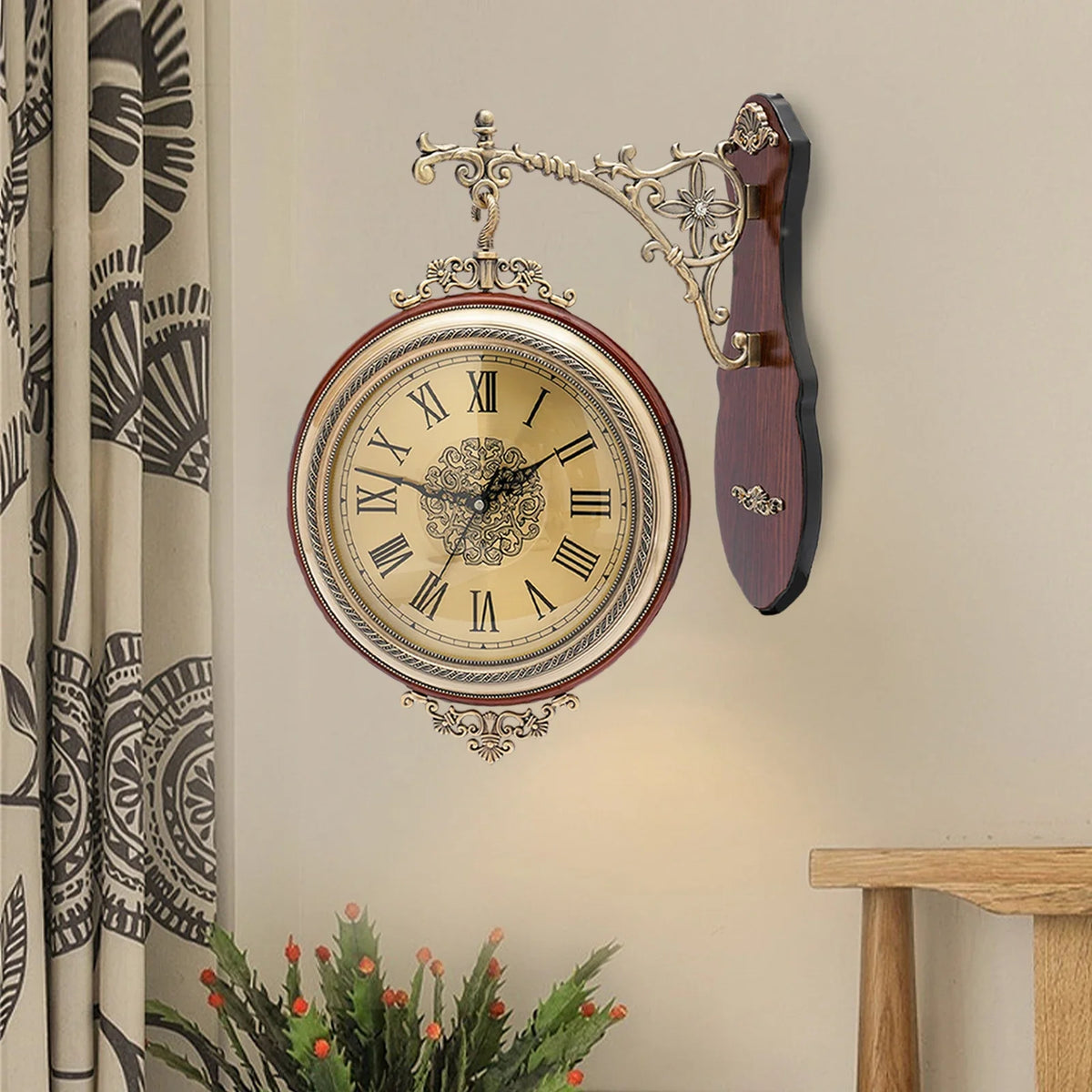 European Style Double Sided Silent Wall Clock